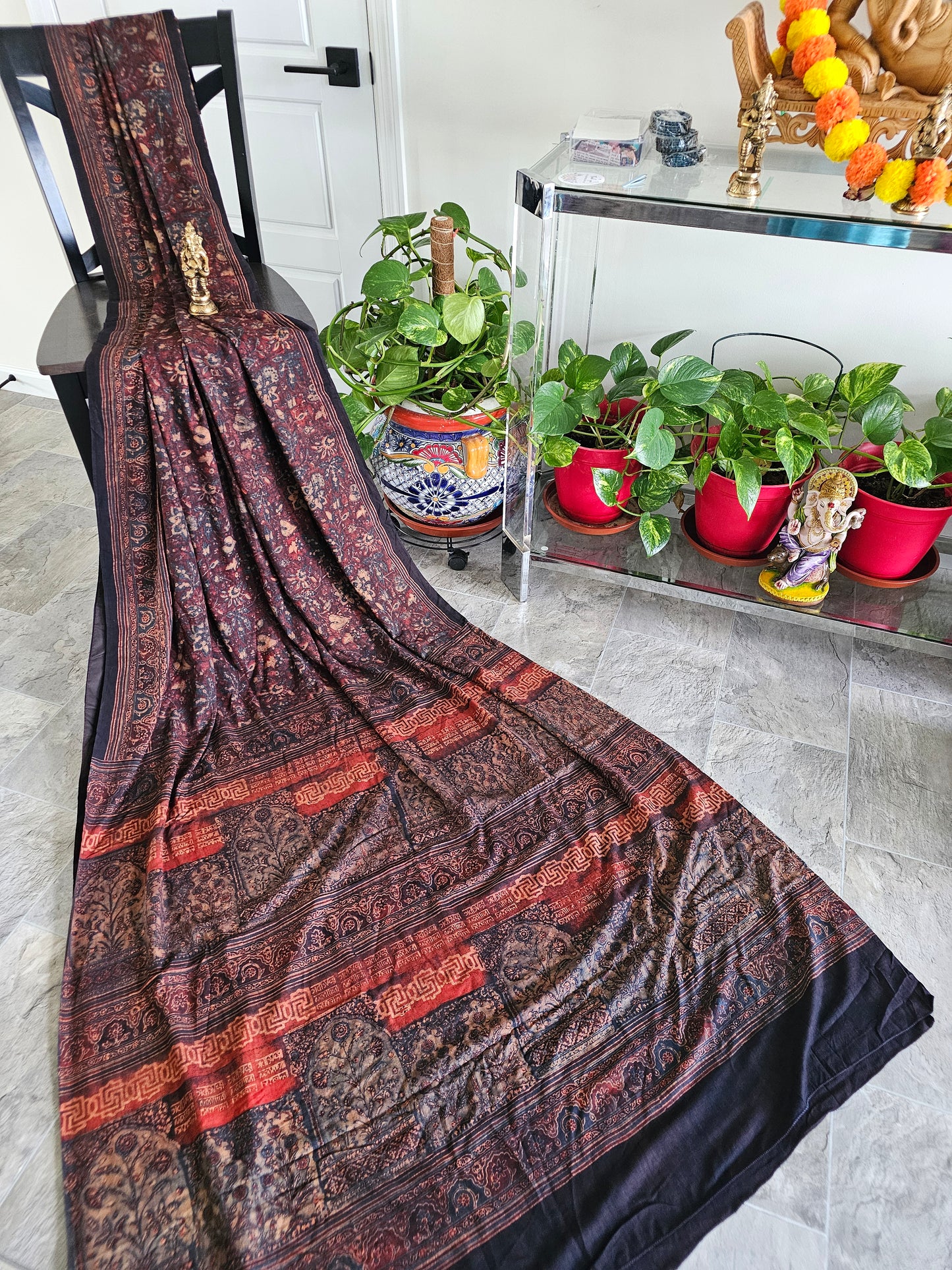 Pure Pracheen Matka Silk. - Natural Dye