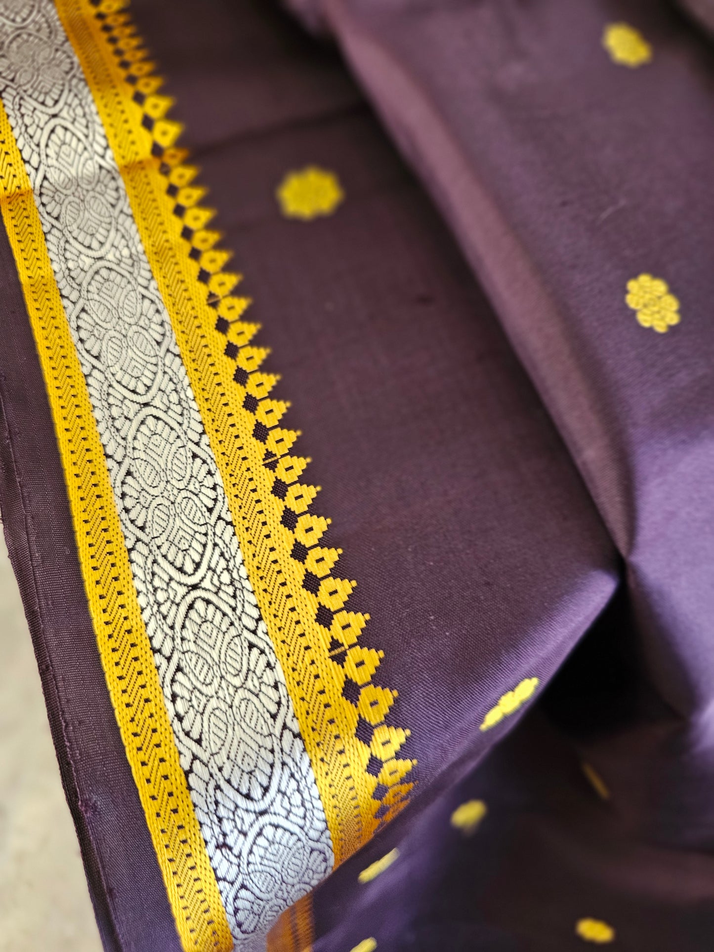 Pure Kanchi Pattu - masterweaver special - Threadwork