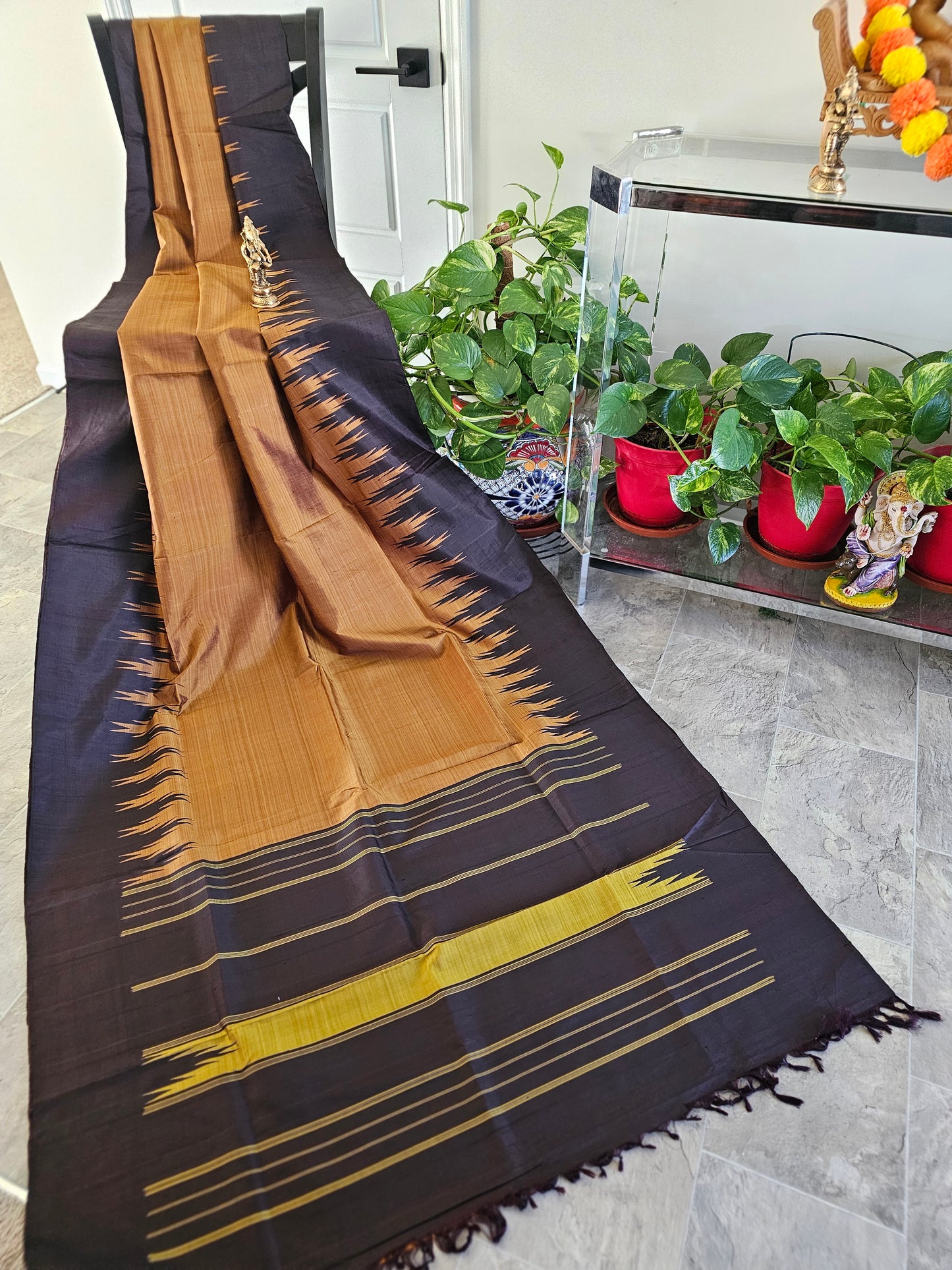 Arani pattu - Honey Brown and Dar Coffee Brown - No Zari 