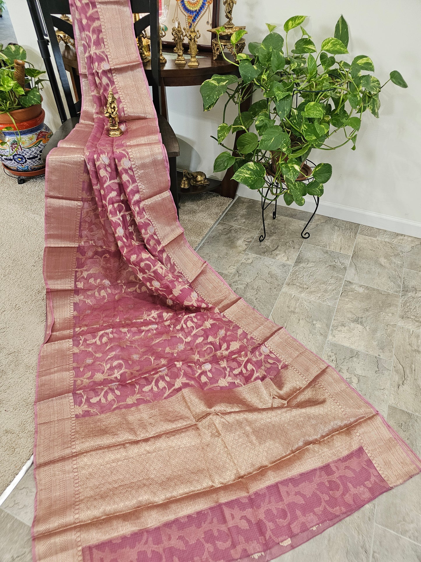 Kotta zari saree with solid colors