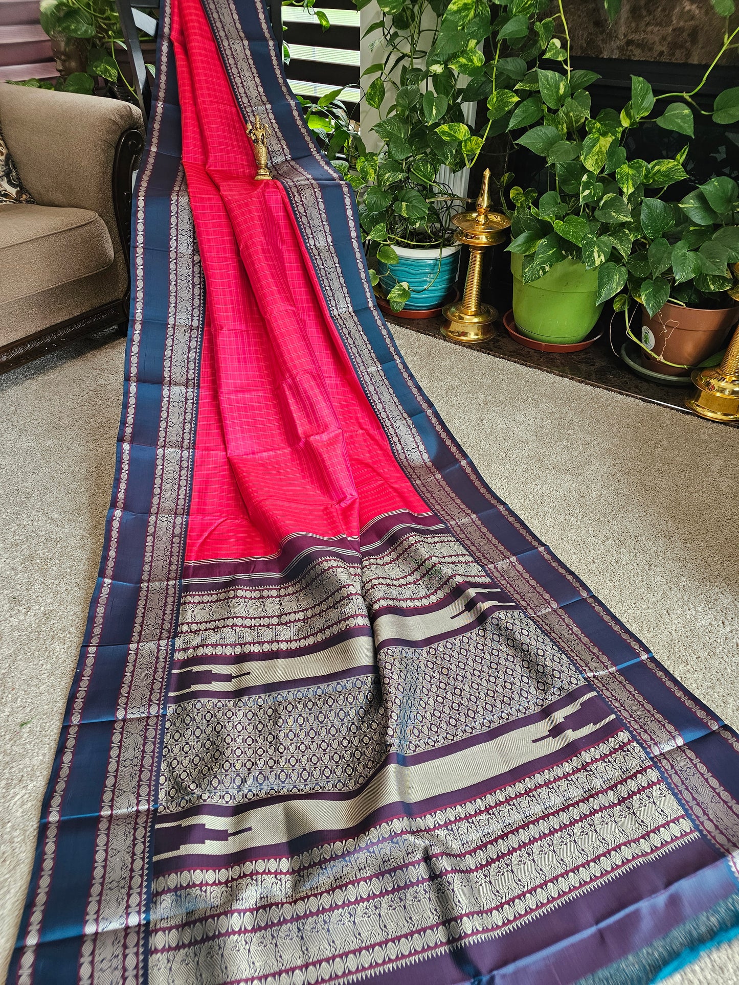 Pure Kanchi pattu with no zari