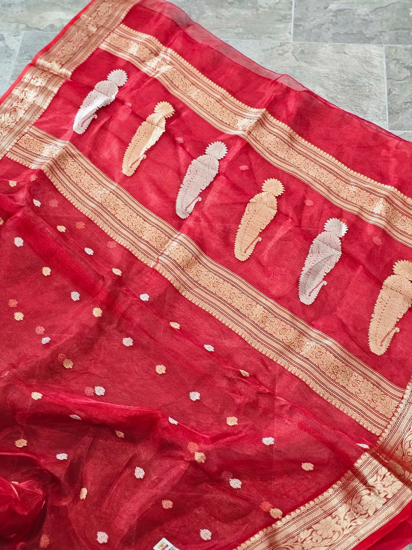 Pure Banaras Tissue