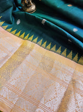 Load image into Gallery viewer, Pure Gadwal Silk - Dark Teal with light peach
