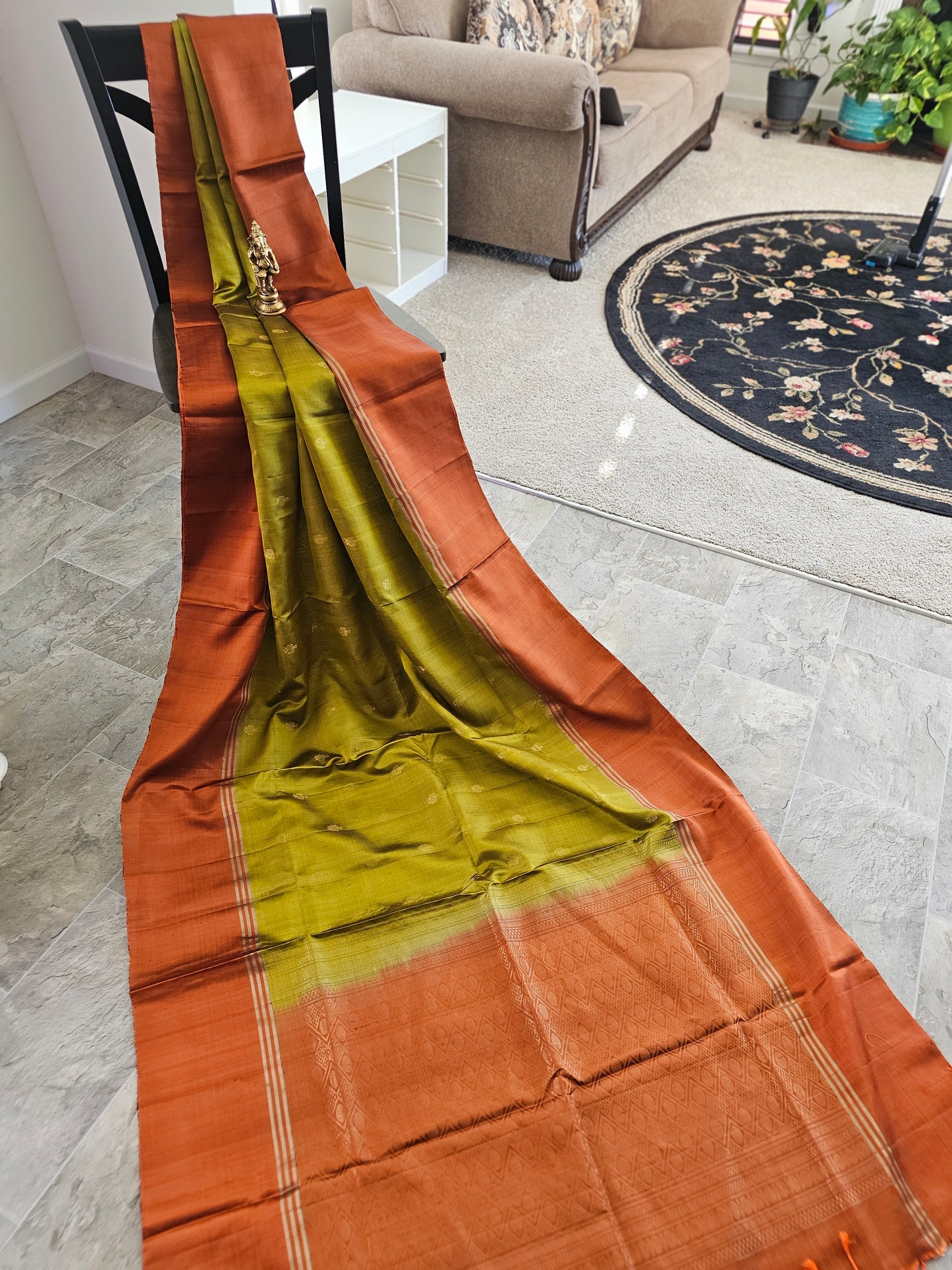 Pure Soft Silk - Moss green with rust