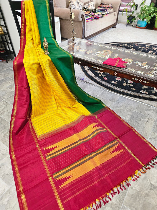Pure Kanchi Pattu - G/J and + butta concept
