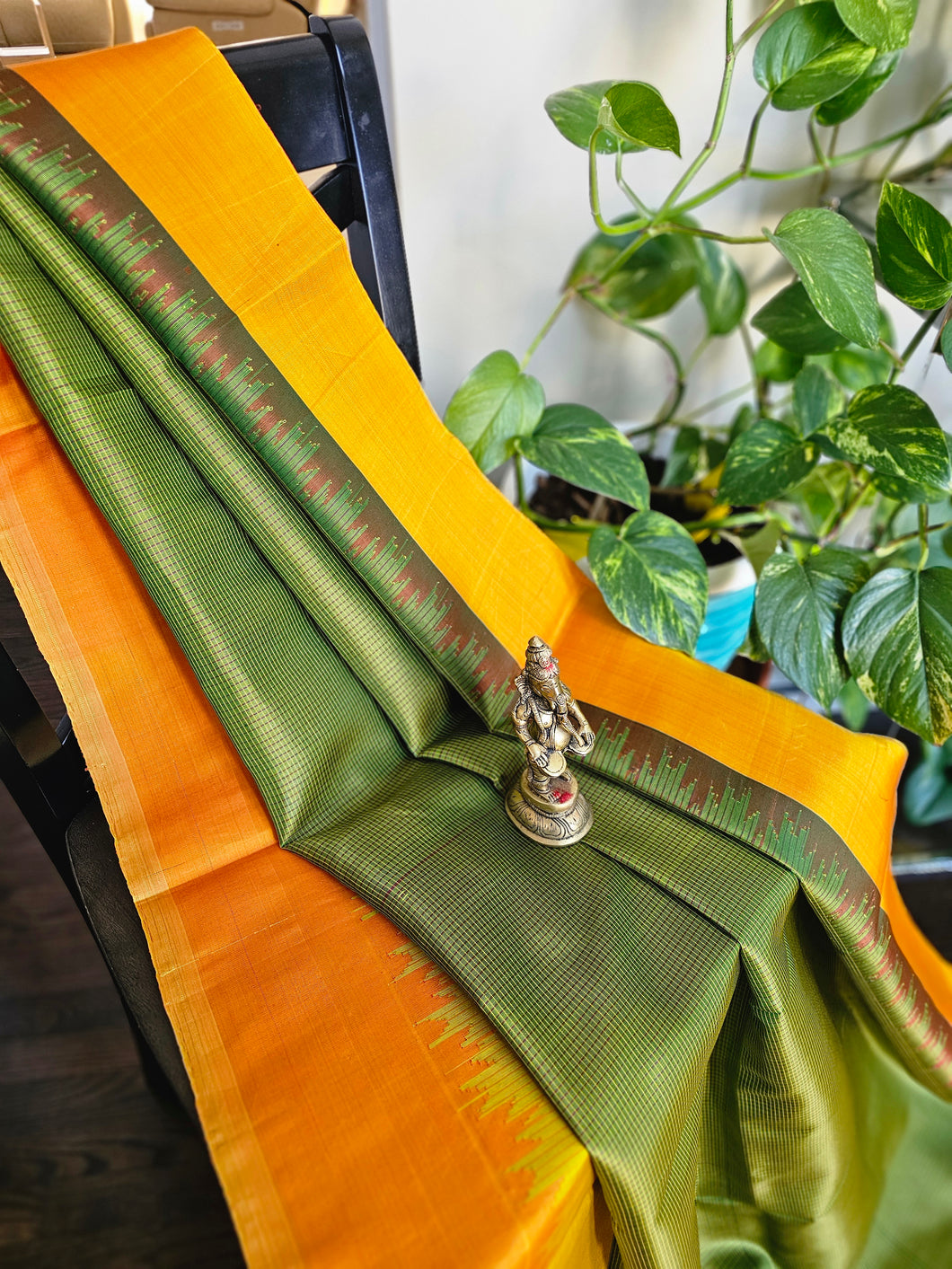 Pure Gadwal Silk - Metallic colors