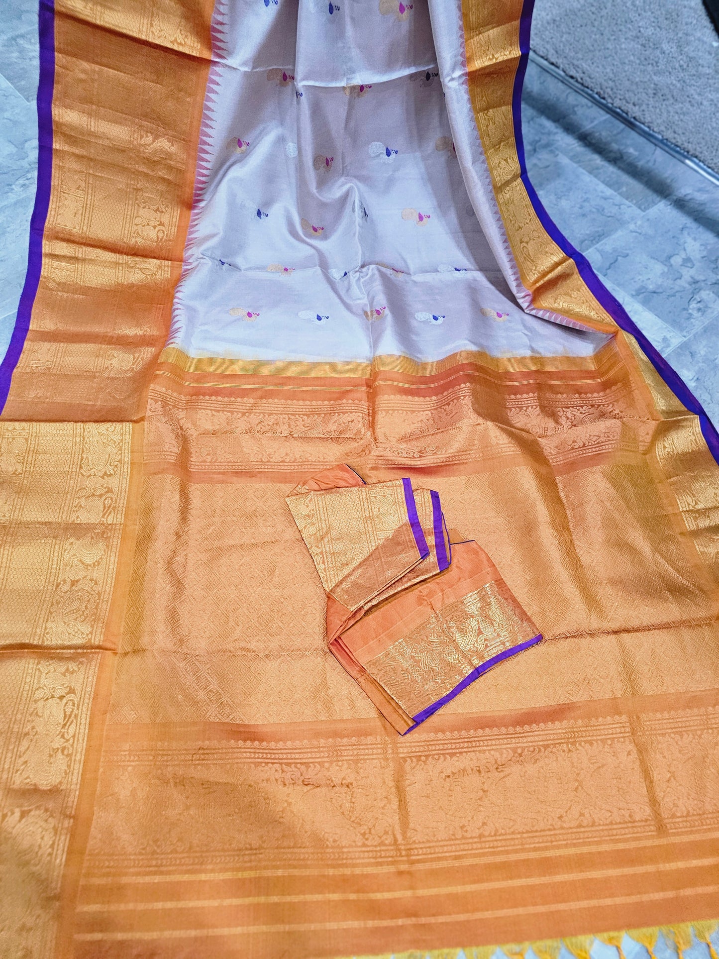 Pure gadwal silk