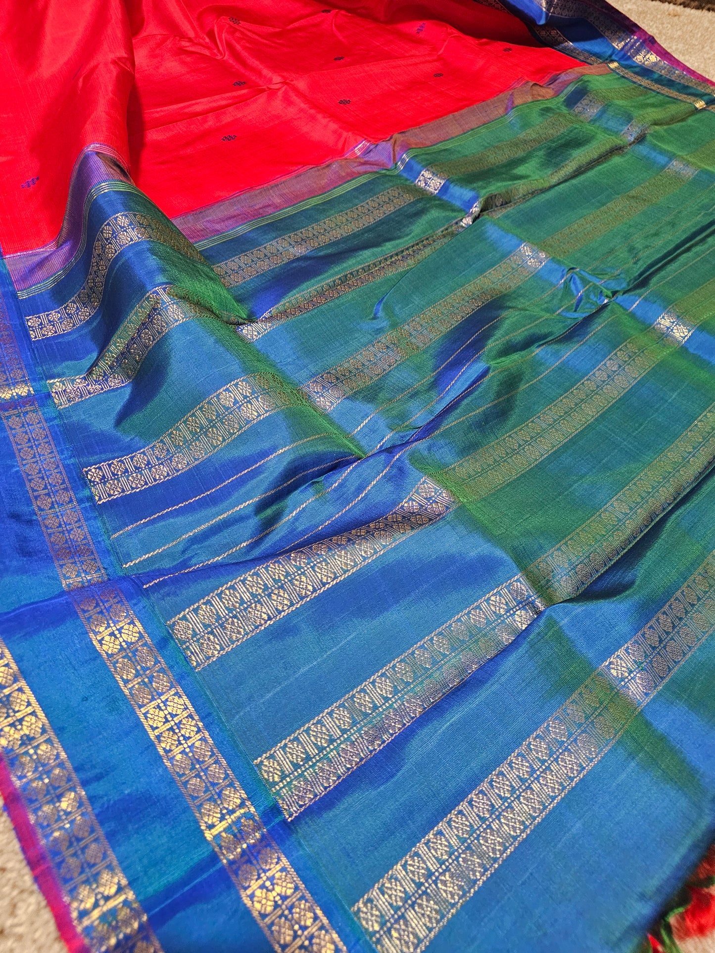 Pure  Kanchi Pattu - Masterweaver