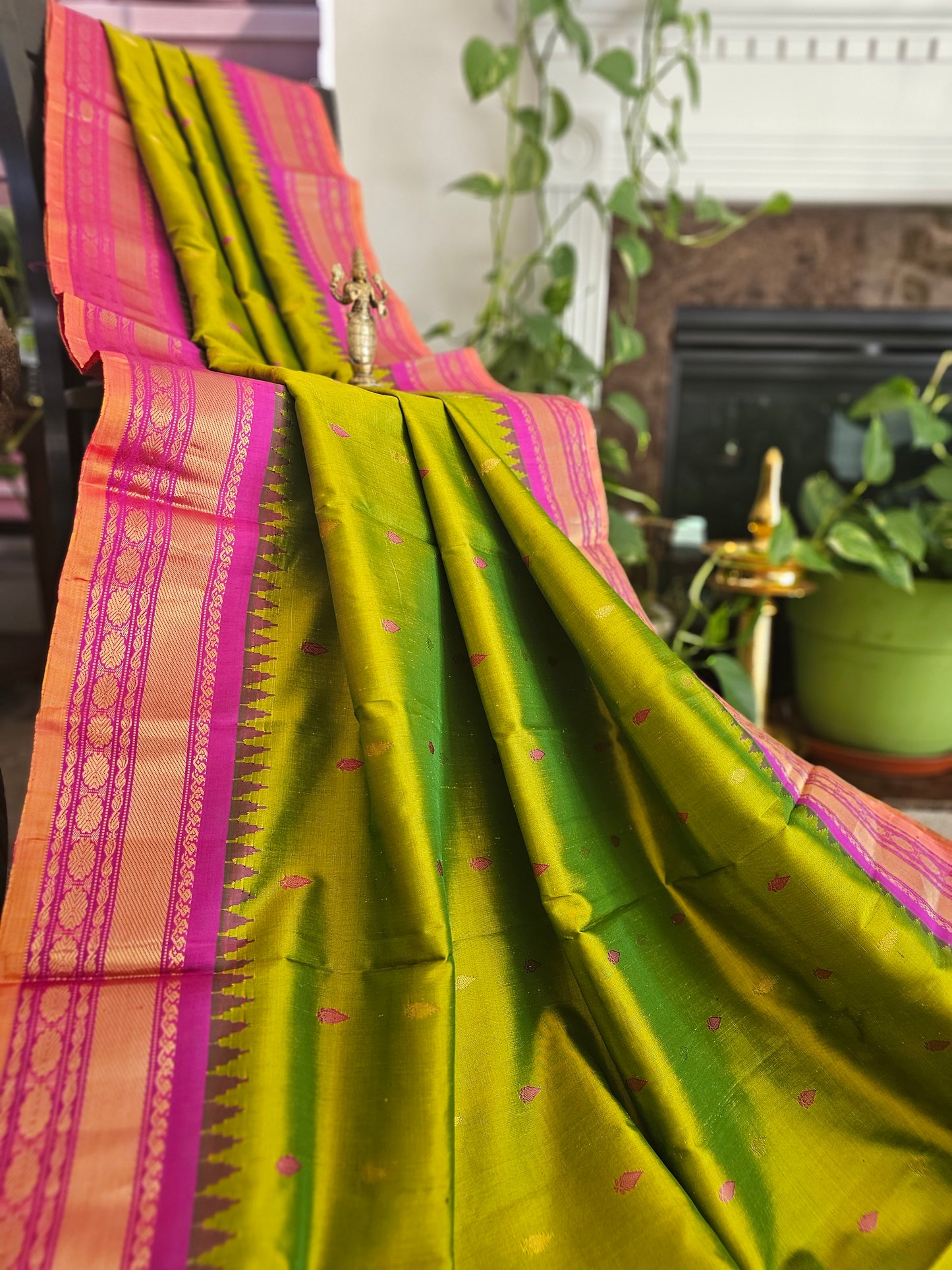 Pure Gadwal Silk