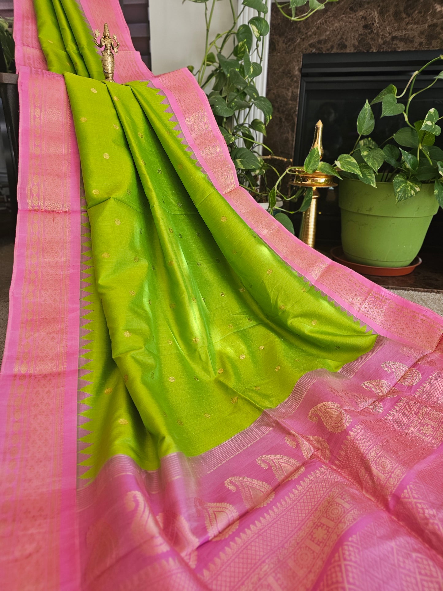 Pure gadwal silk
