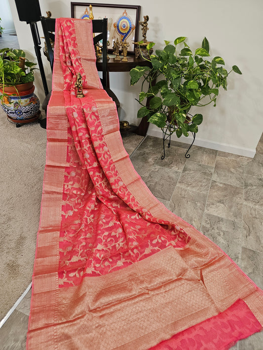 Kotta zari saree with solid colors