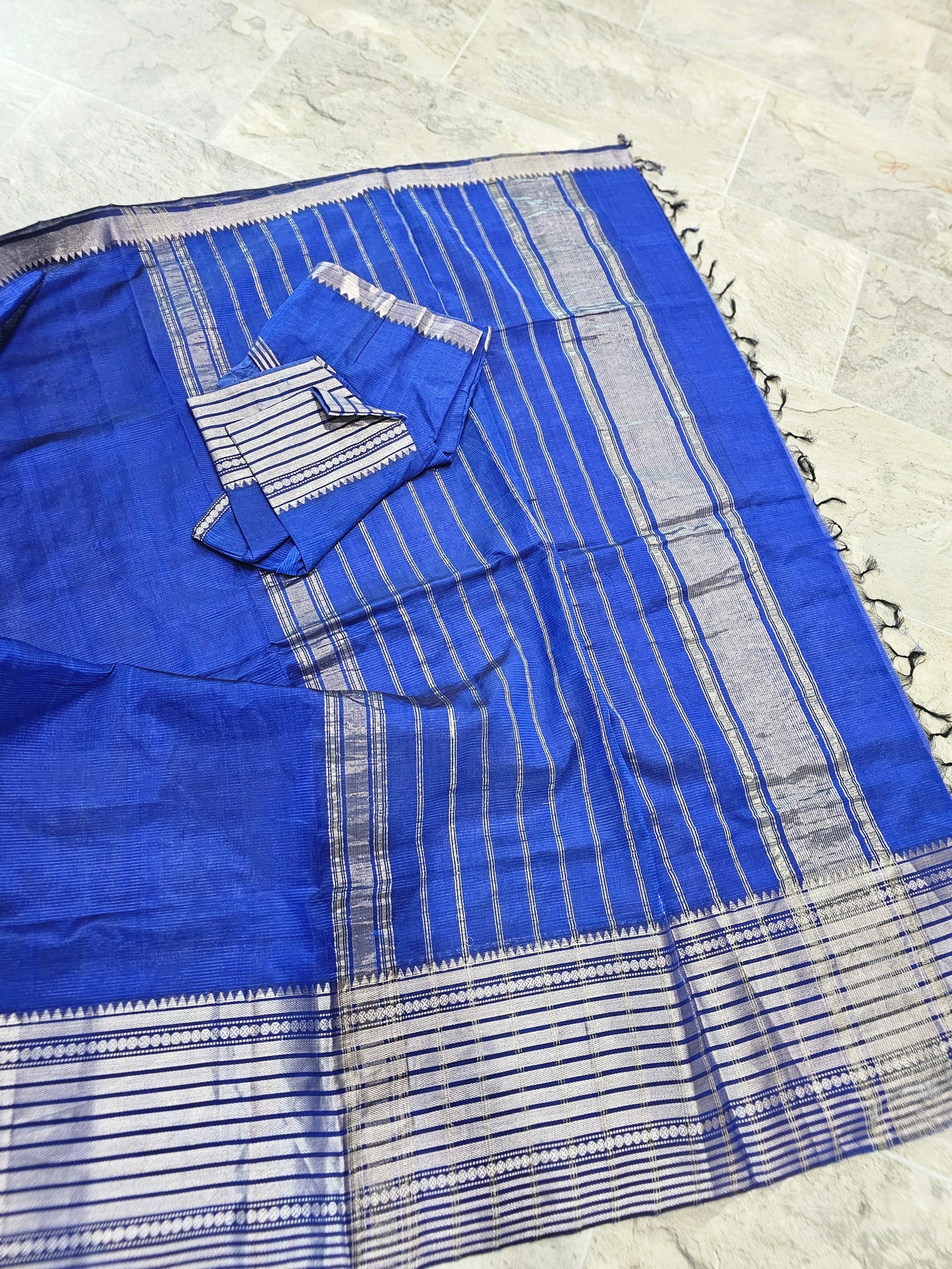 Manglagiri silk
