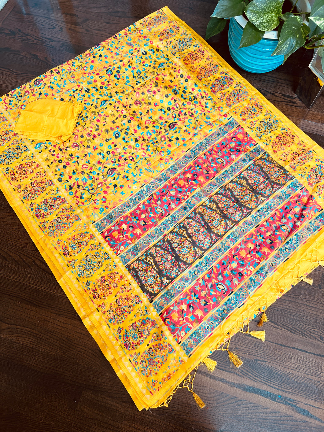 Pure Kani Silk - A beautiful yellow base with beautiful embroidery